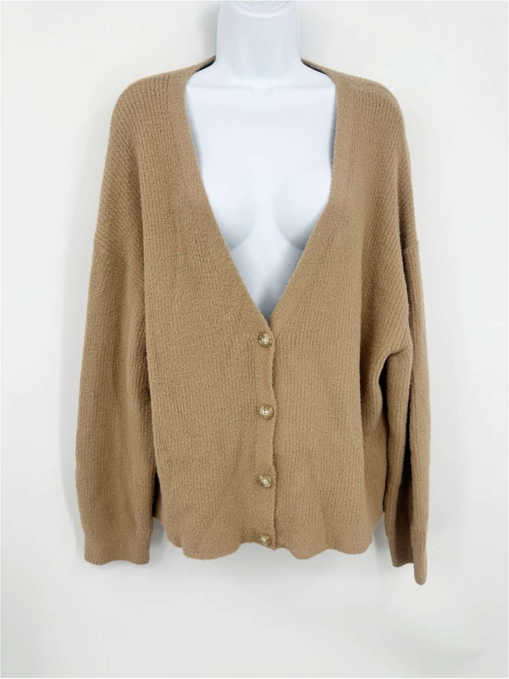 American Eagle Tan Oversized Sweater Cardigan Size Medium Boho
